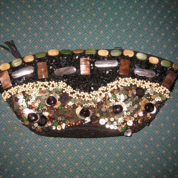 ❤️MARY FRANCES MICRO BEADED CLUTCH BAG PURSE Fully Beaded Front - Picture 1 of 5